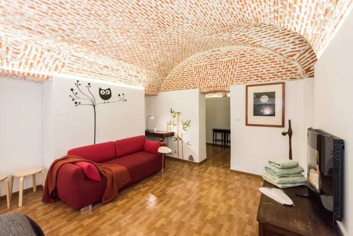Encomienda Guest House Madrid Exterior photo